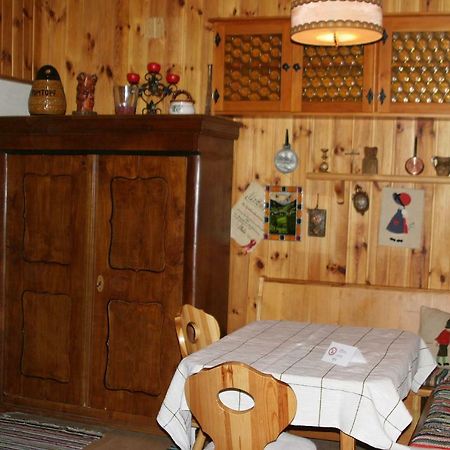Gaestehaus-Staats Acomodação com café da manhã Obervellach Exterior foto